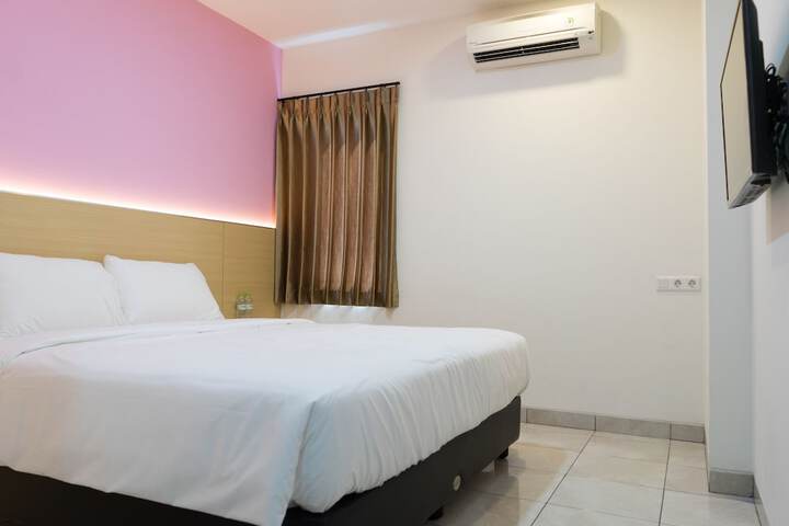 Room 7 of 38