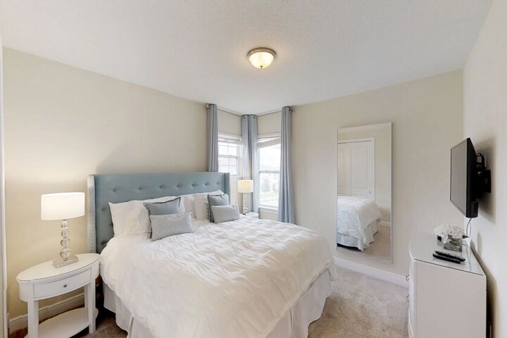 Room 4 of 41