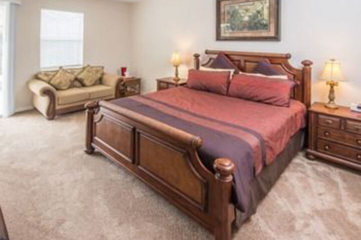 Room 11 of 22