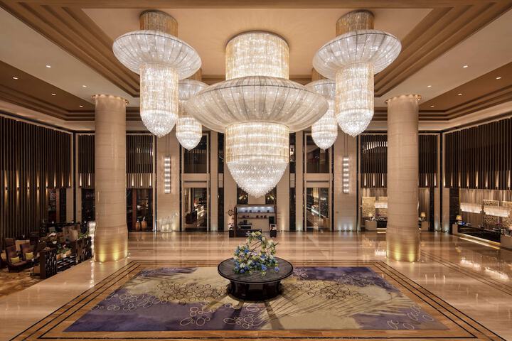 Guest Lobby
