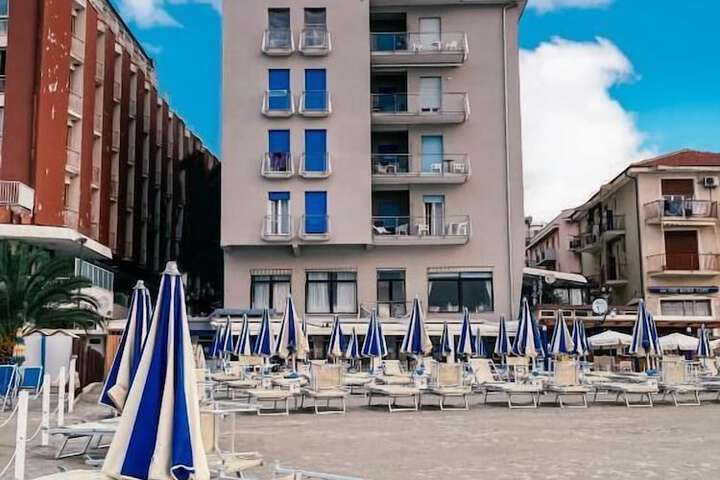 Hotel Maremola in Pietra Ligure