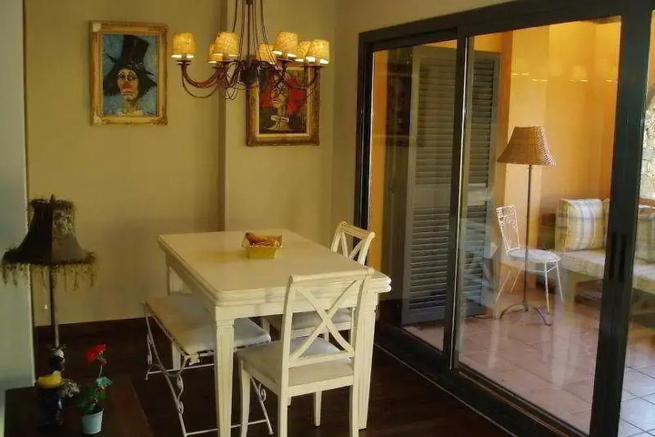 Room 3 of 13