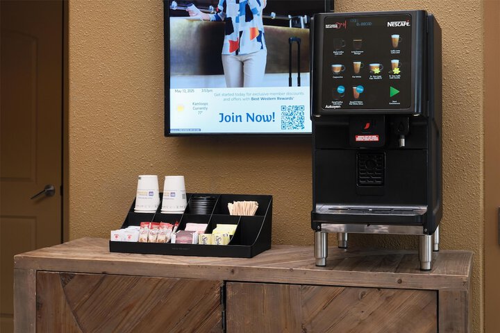 Breakfast/Coffee Service 37 of 41