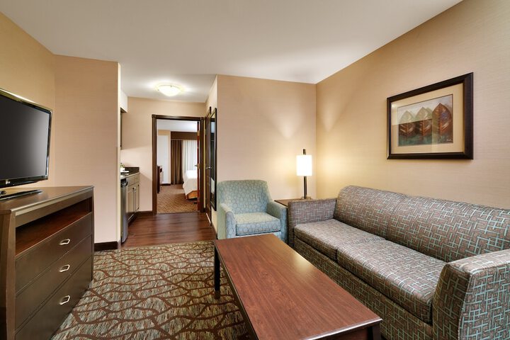 Room 15 of 61