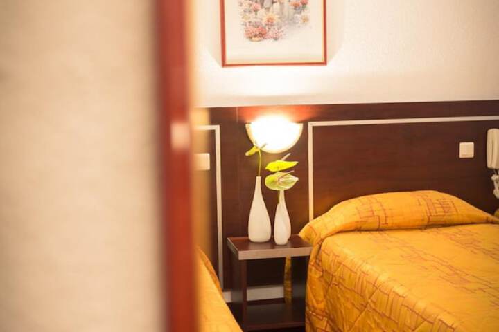 Room 8 of 26