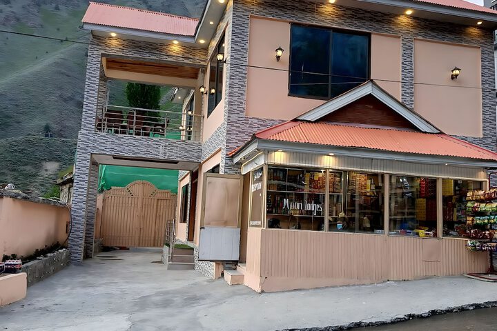 Hotel 11 of 11