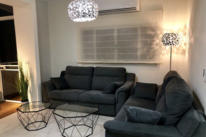 Room 21 of 29