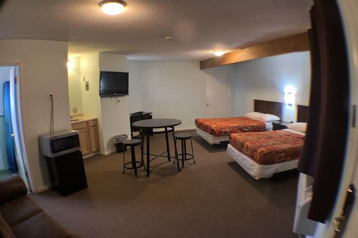 Room 72 of 154