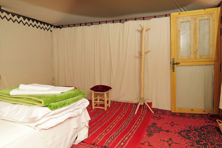 Room 2 of 9