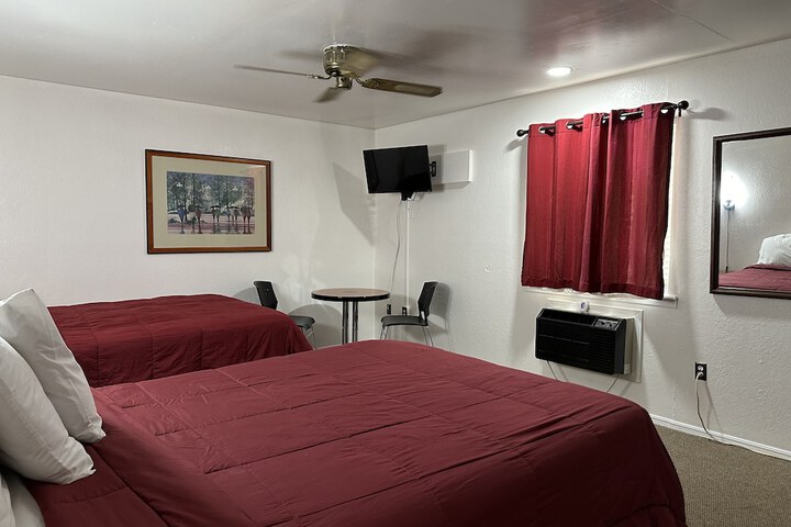 Room 4 of 50