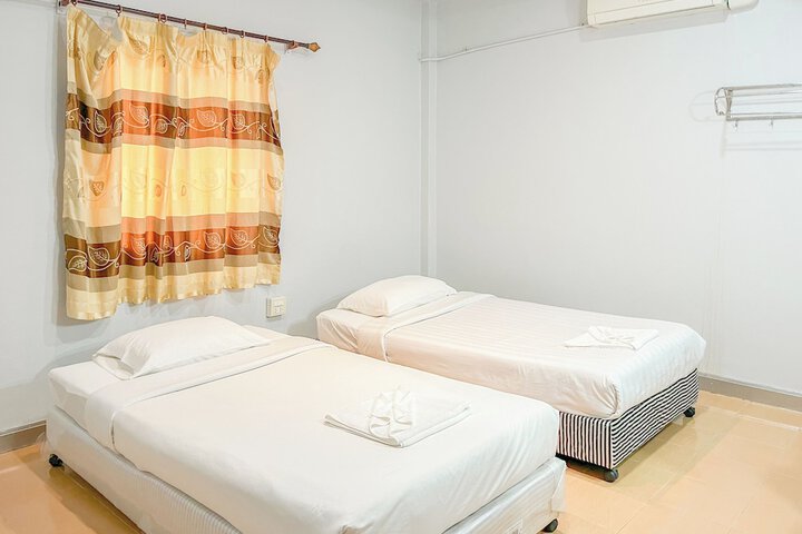 Room 7 of 41