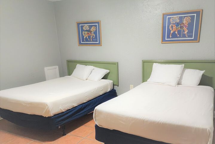 Room 16 of 87