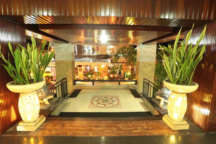 Hotel 3 of 42