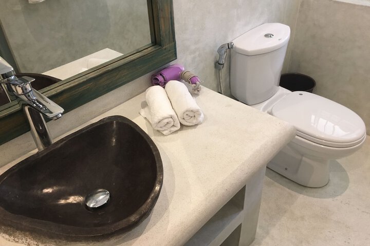 Clean Restrooms