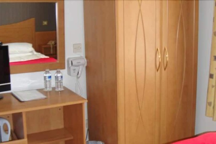 Room 29 of 59