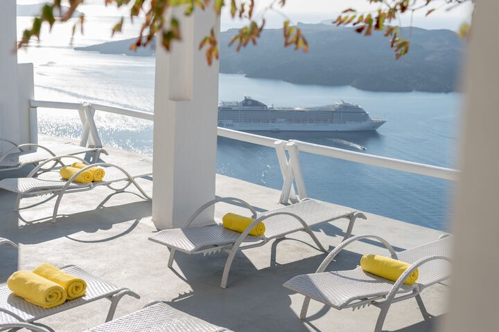 Sundeck 85 of 96