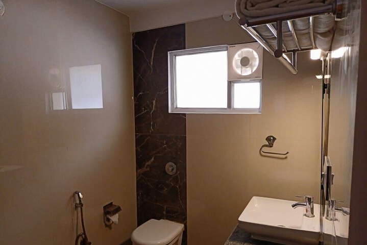 Room 46 of 70