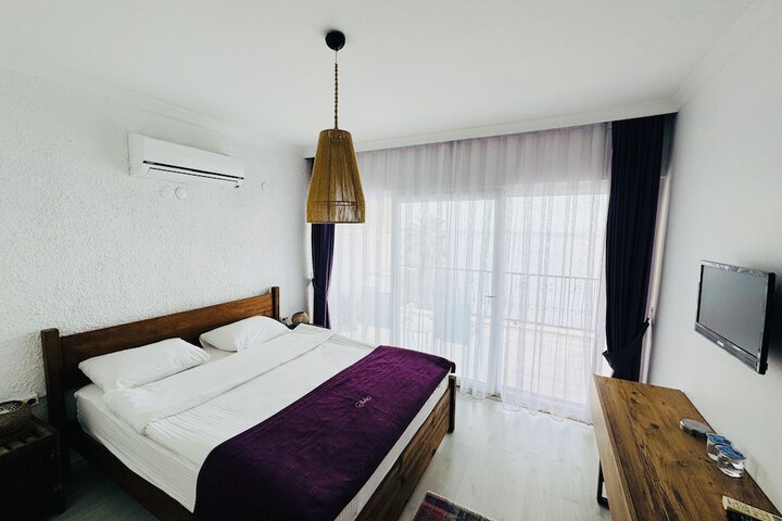 Room 42 of 73