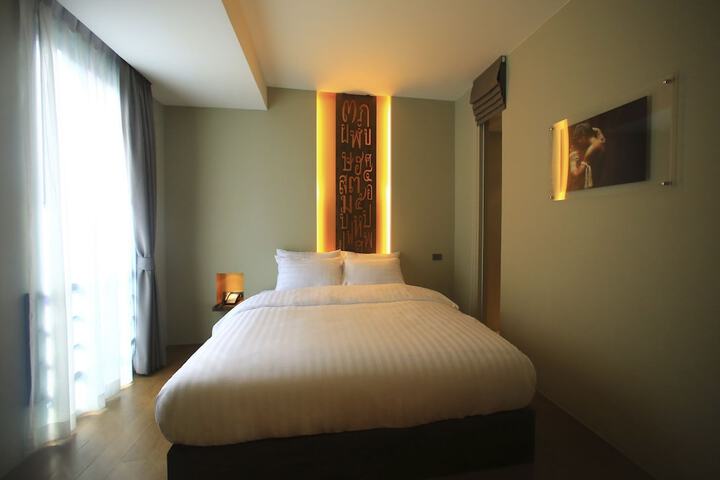 Room 22 of 34