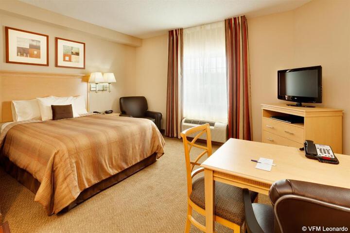 Studio Suite 2 Queen Beds (27 of 28)
