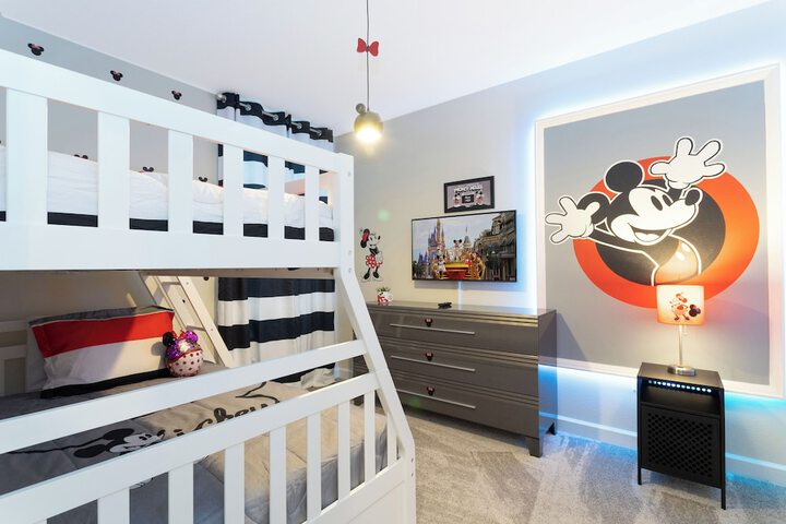 Room 42 of 119