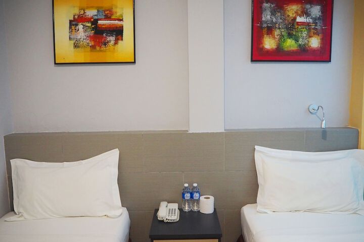 Room 5 of 45