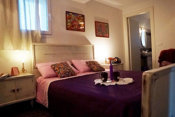 Room 3 of 46