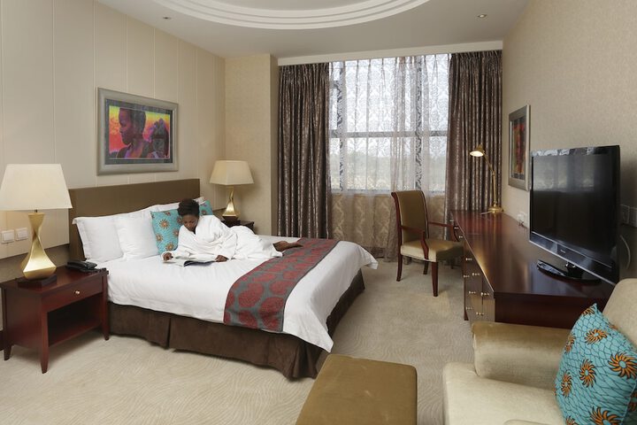 Room 5 of 34
