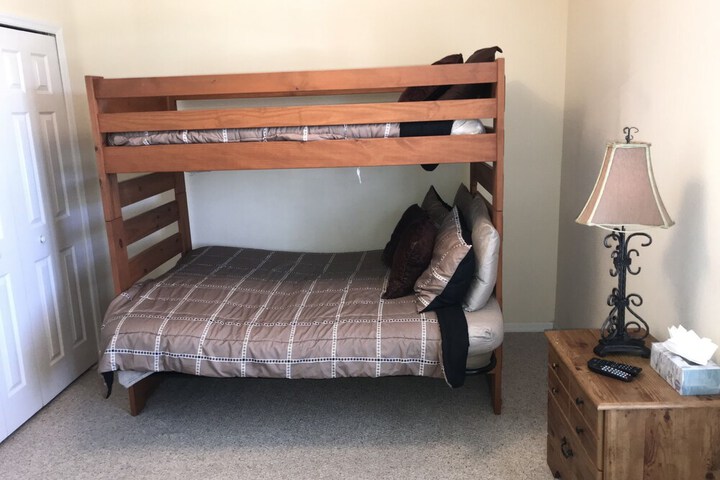 Room 20 of 49