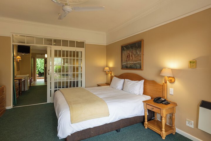 Room 14 of 73