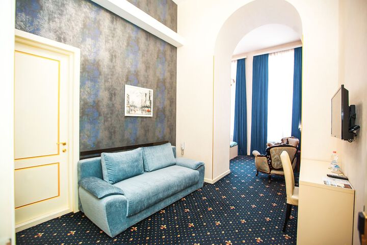 Room 55 of 91