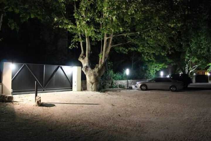 Property Grounds 69 of 83