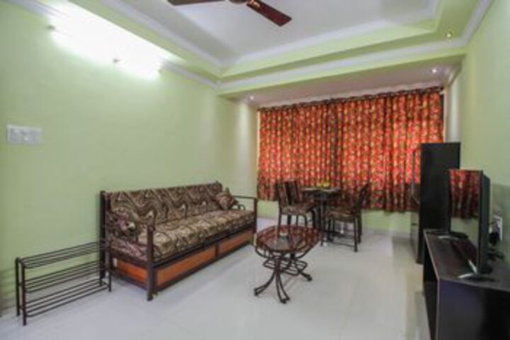 Room 28 of 28