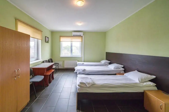 Room 5 of 20