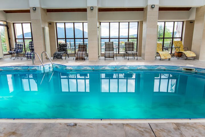 Pool 34 of 55