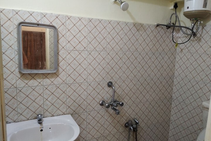 Room 49 of 72