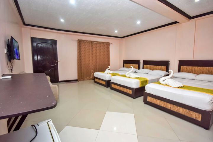 Room 64 of 115