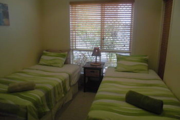 Room 12 of 30
