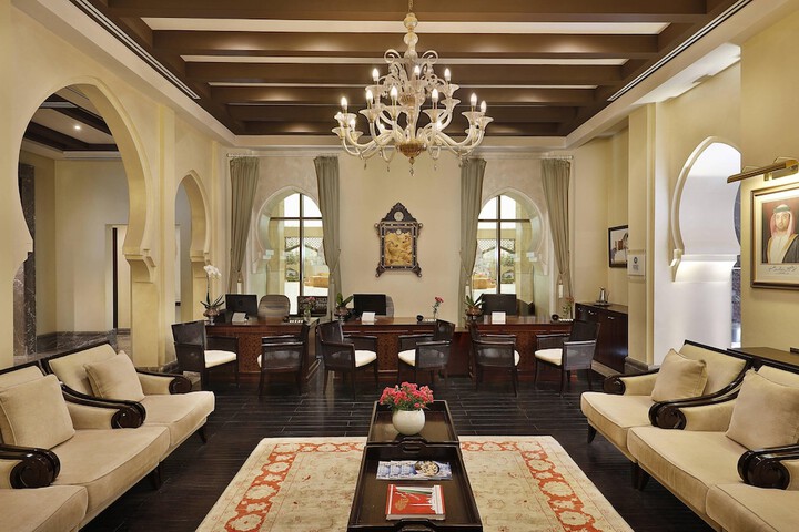 Hotel Interior 5 of 131