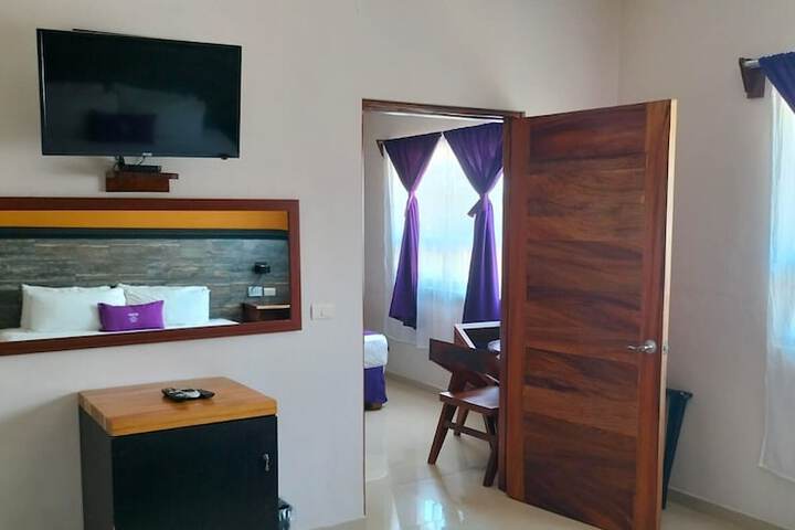 Room 3 of 40