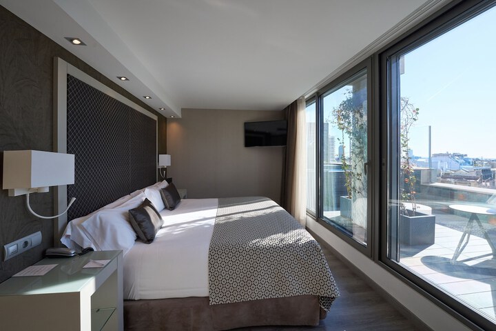 Room 37 of 82