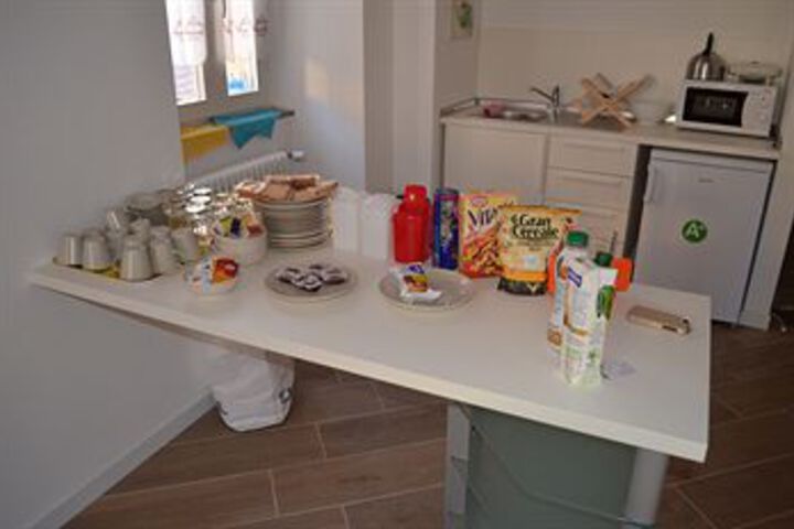 Breakfast/Coffee Service 16 of 61