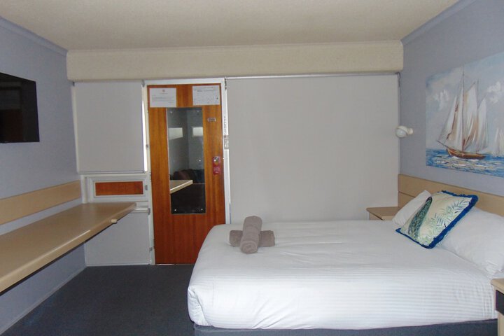 Room 22 of 63