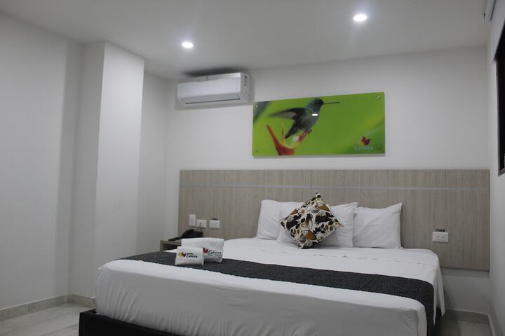 Room 6 of 35