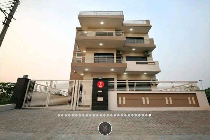 The Shashank Villa
