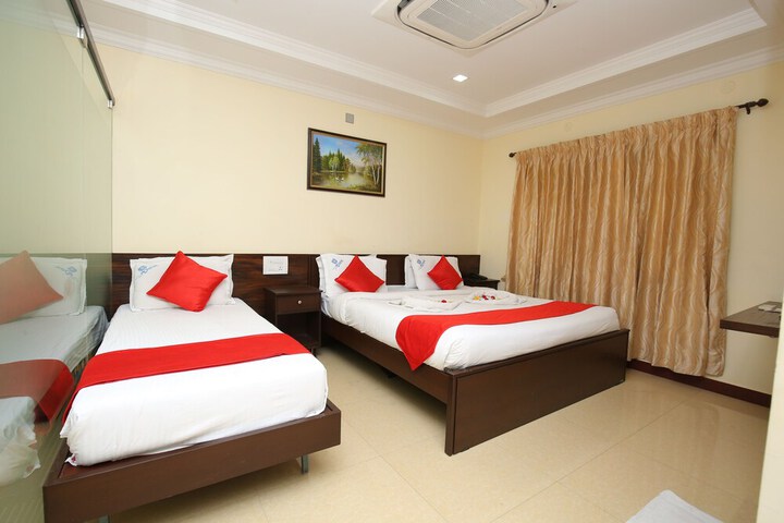 Room 7 of 27