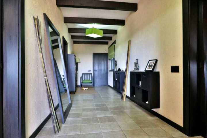 Ballroom/Hall 63 of 78
