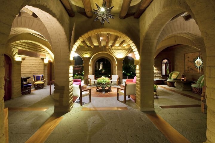Hotel Interior 5 of 84