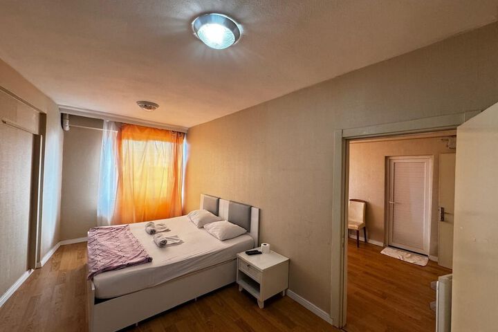 Room 16 of 41