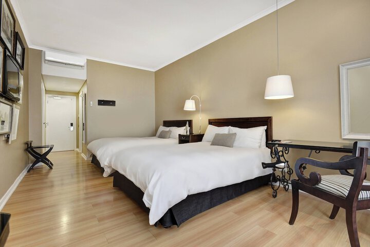 Room 12 of 42